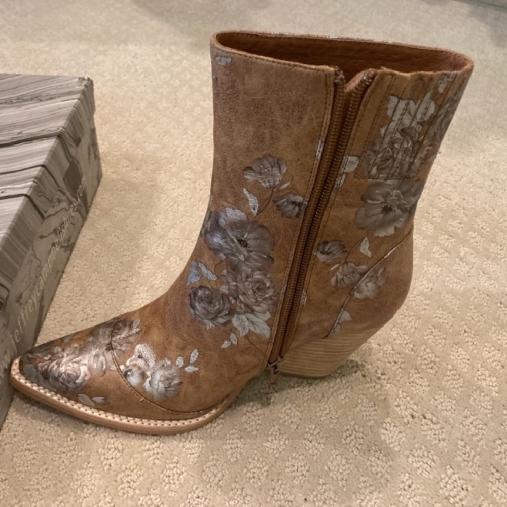 Free people x jeffree Campbell boots